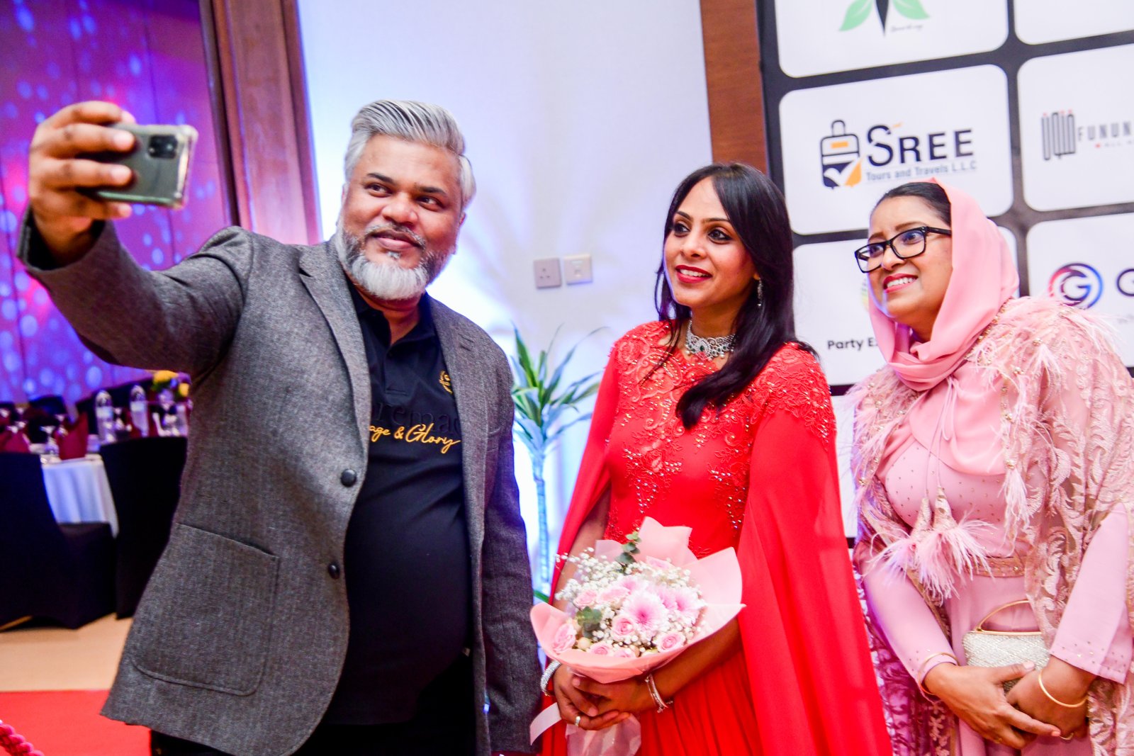 Outstanding AES Gallery Capture 208